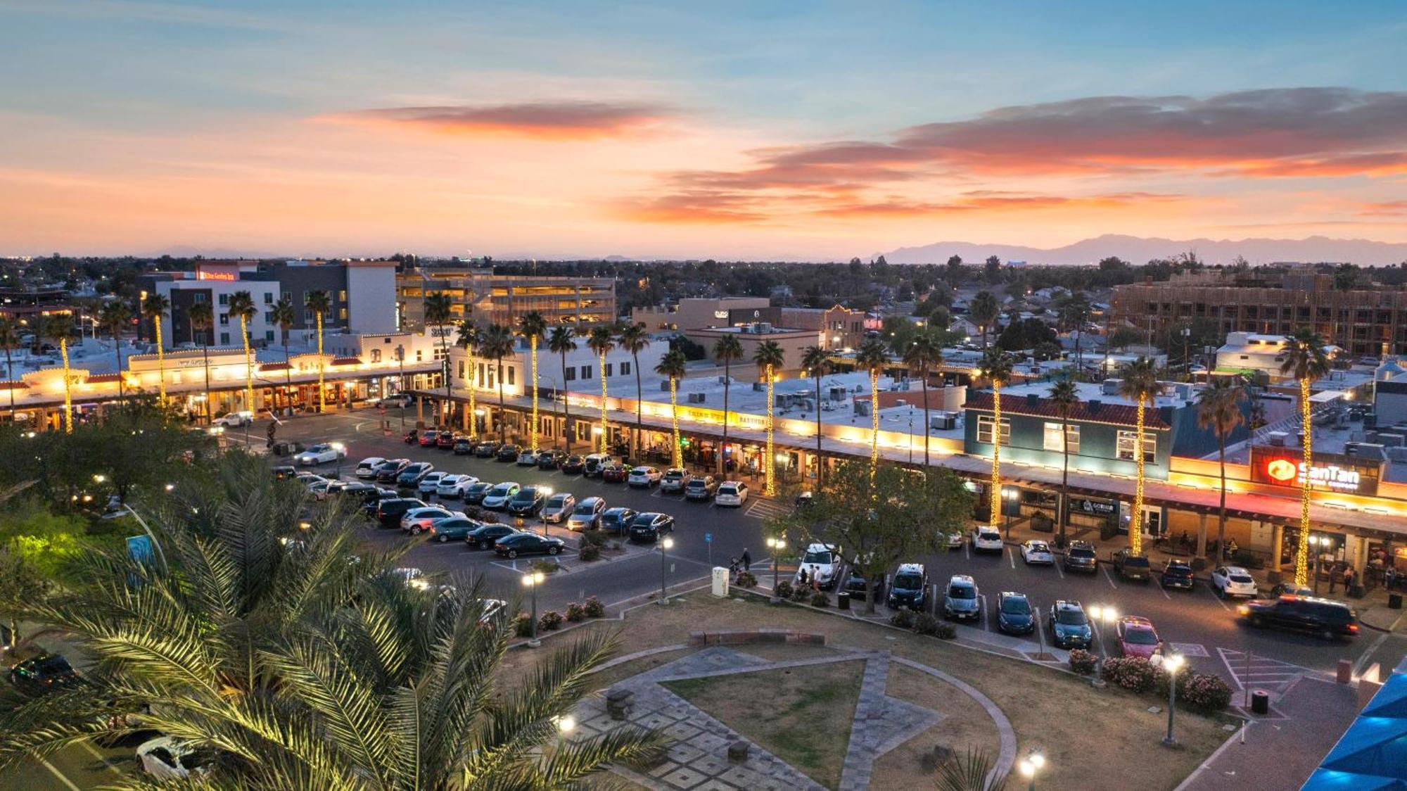 הוילה צ'נדלר Scottsdale - 445 N Arizona Ave Unit 15 מראה חיצוני תמונה